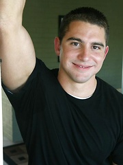 Strong jock shows his big tool