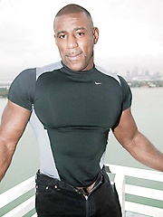 Brutus Black Shows Off.