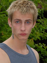 Sexy boy showing his nakeed body without shy